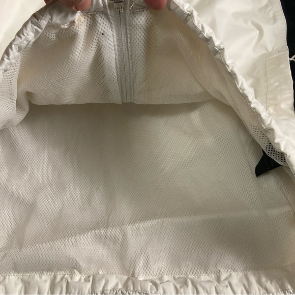 The North Gace Women’s Hyvent  S/P Jacket Full Zip white and Black - Picture 5 of 16